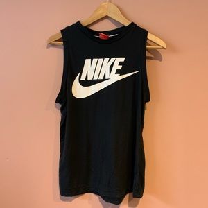 Nike Muscle Tank